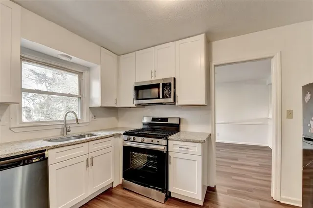 $529,900 | 470 Rocky Creek Drive, Roswell, GA 30075