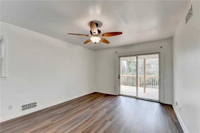 $529,900 | 470 Rocky Creek Drive, Roswell, GA 30075