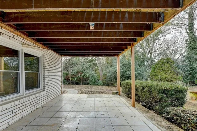 $529,900 | 470 Rocky Creek Drive, Roswell, GA 30075