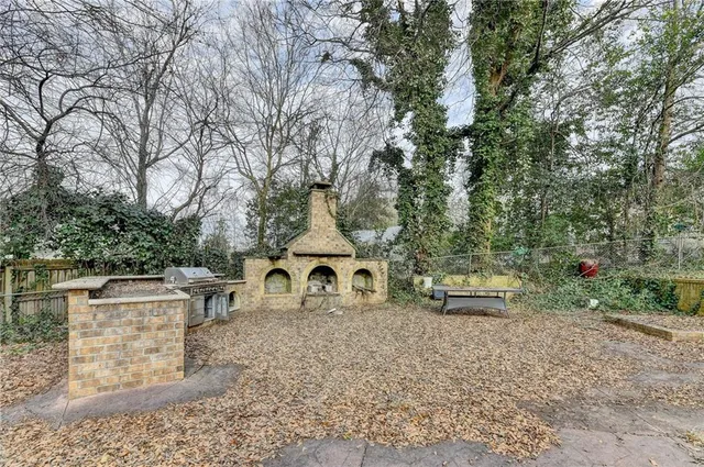 $529,900 | 470 Rocky Creek Drive, Roswell, GA 30075