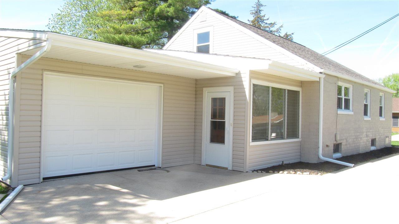 308 3rd Avenue Hampton, IL 61256 - Photo 2 of 23 Gallery Image 2