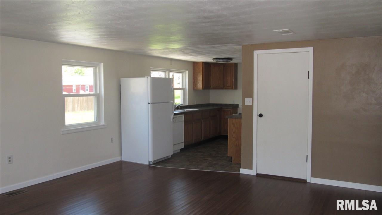 308 3rd Avenue Hampton, IL 61256 - Photo 5 of 23 Gallery Image 5
