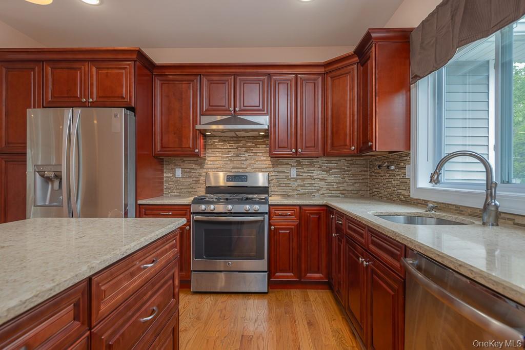 69 Heights Road Stony Point, NY 10980 - Photo 9 of 28
