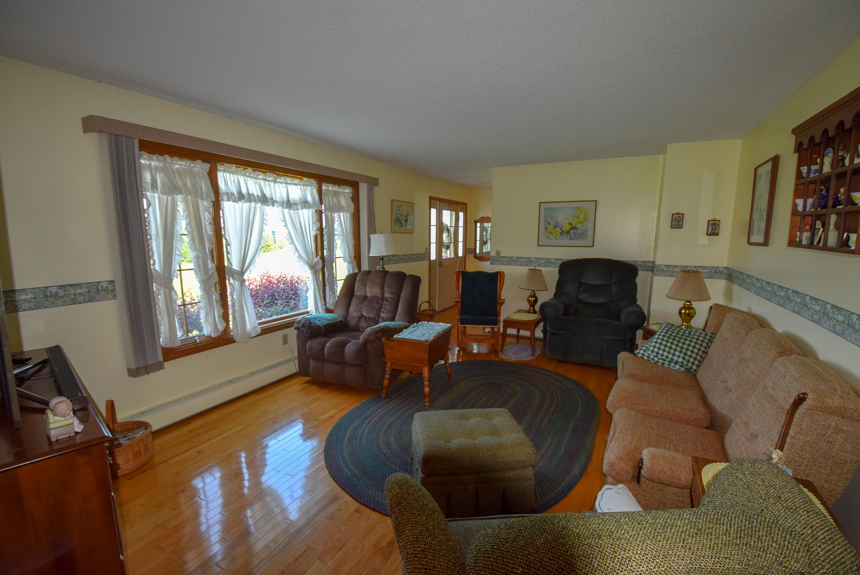 657 Golden Ridge Road Sherman, ME 04776 - Photo 26 of 43 Living Room...