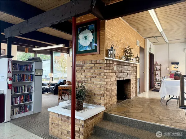 $115,000 | 11622 Silver Lake Road, Unit 55, Everett, WA 98208