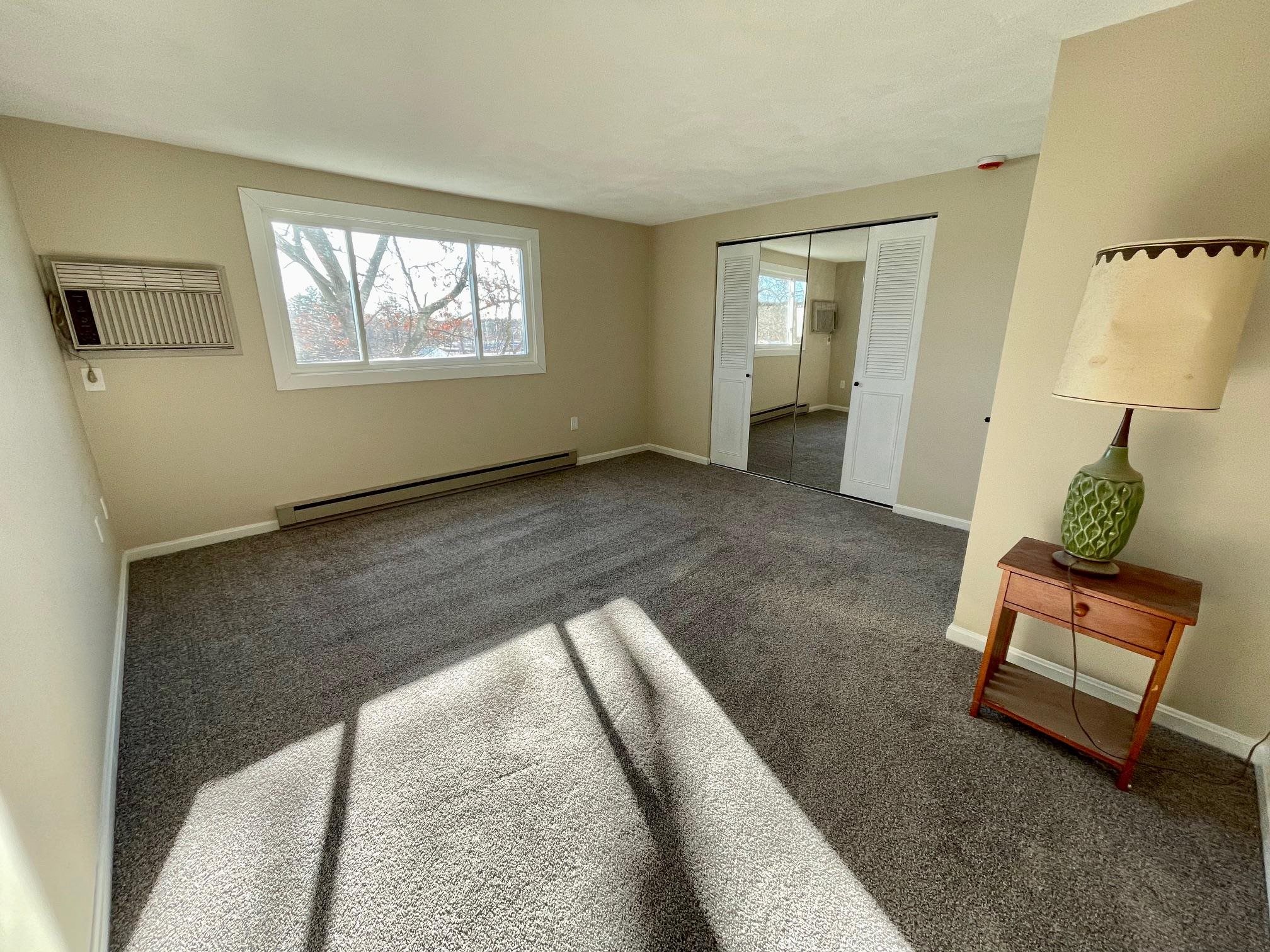 9 Profile Circle Nashua, NH 03063 - Photo 5 of 28