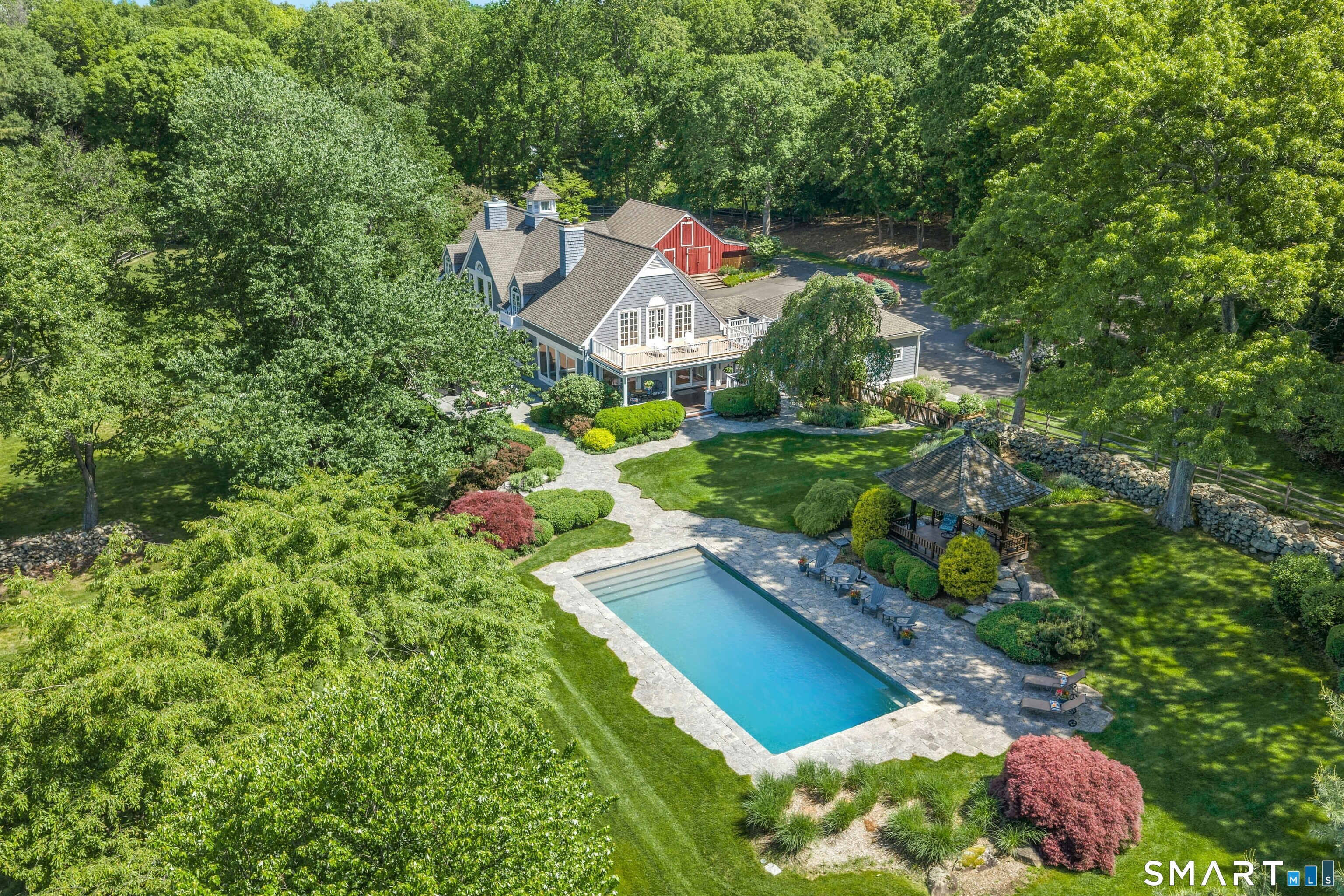 610 Cheese Spring Road New Canaan, CT 06840 - Photo 3 of 38