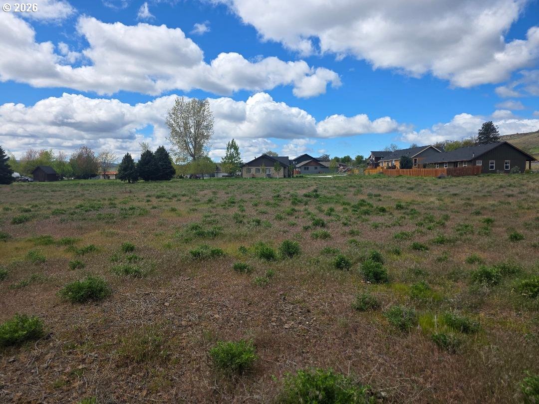 205 Little Lake Road Maupin, OR 97037 - Photo 5 of 5