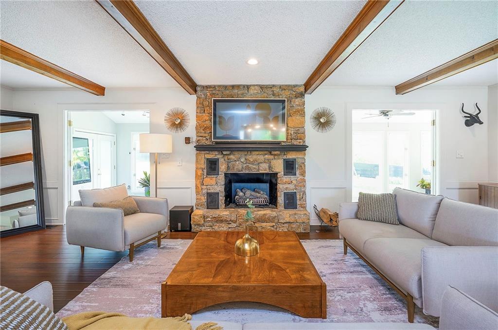 615 Overlook Drive Raymore, MO 64083 - Photo 15 of 55