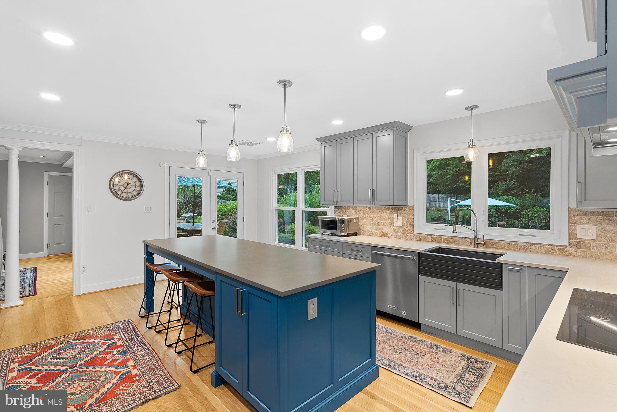 10394 Adel Road Oakton, VA 22124 - Photo 17 of 57