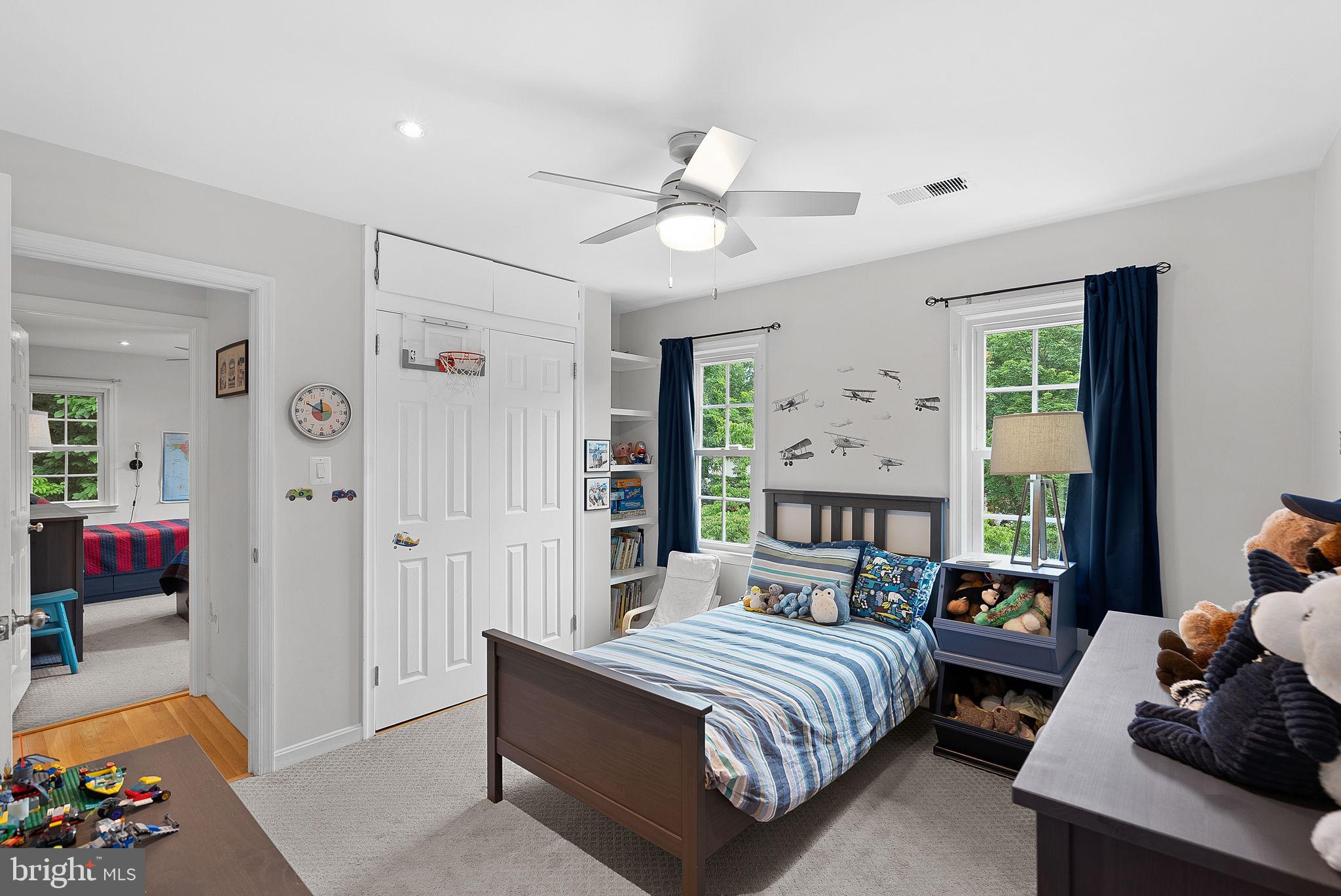 10394 Adel Road Oakton, VA 22124 - Photo 35 of 57