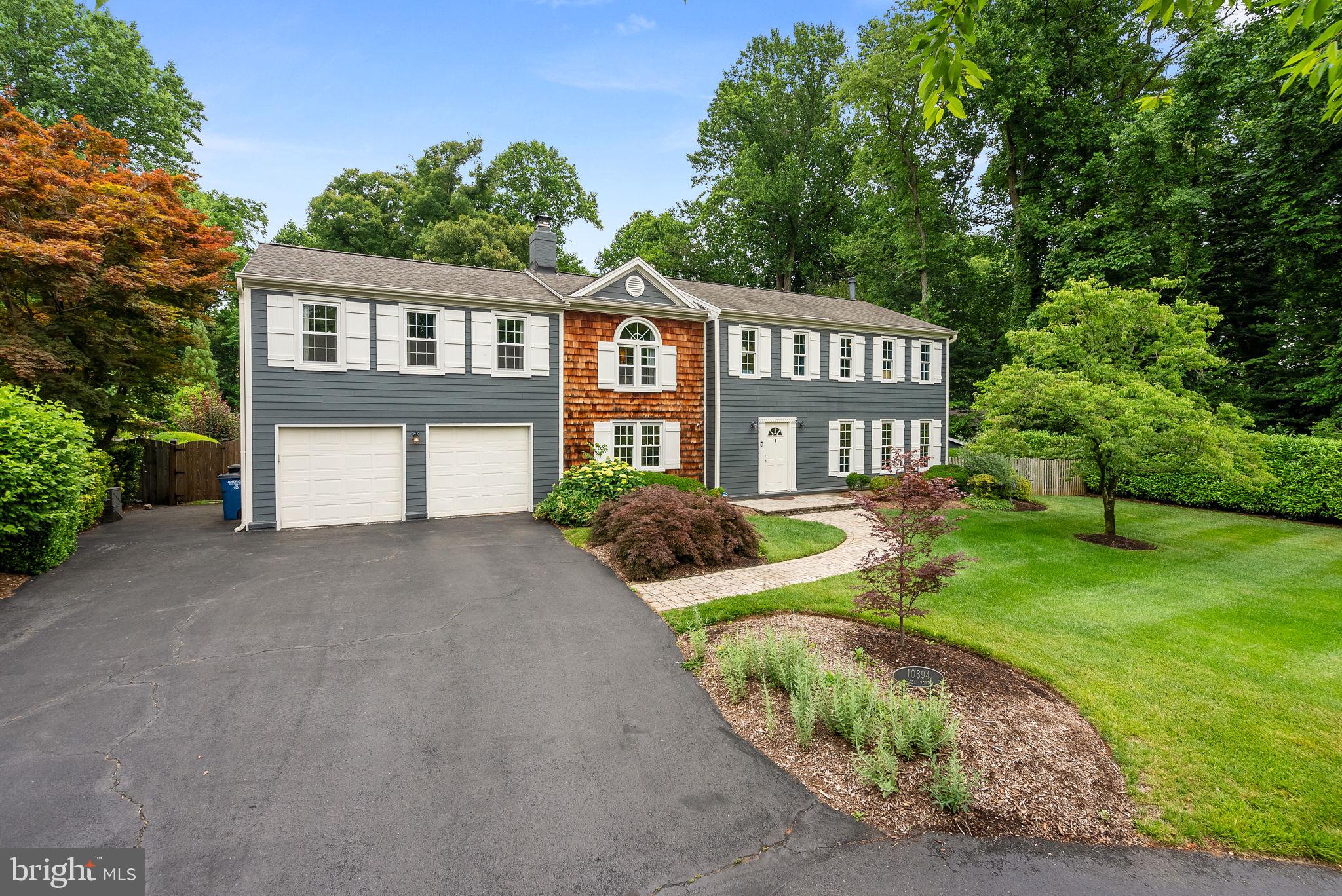 10394 Adel Road Oakton, VA 22124 - Photo 4 of 57