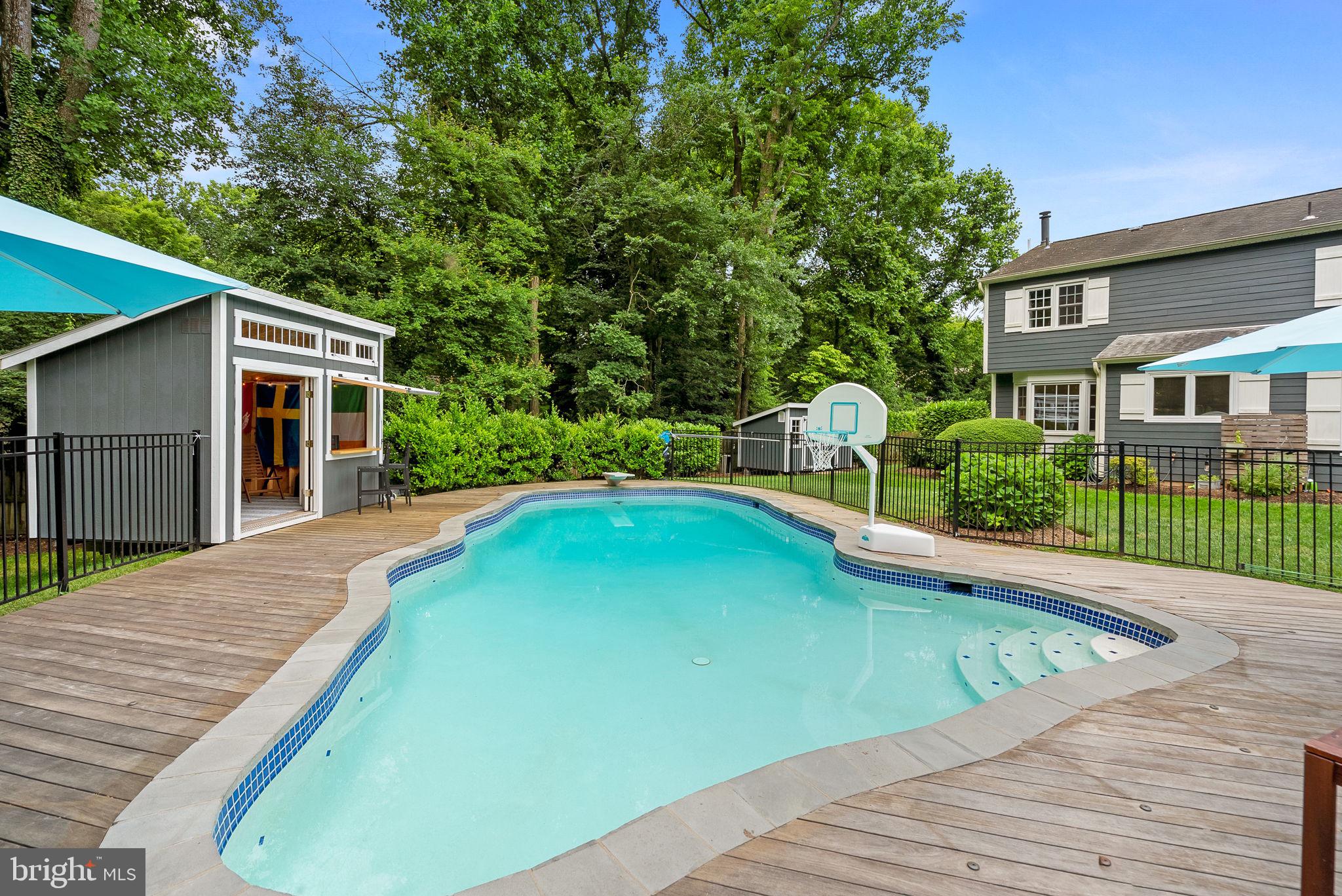 10394 Adel Road Oakton, VA 22124 - Photo 53 of 57