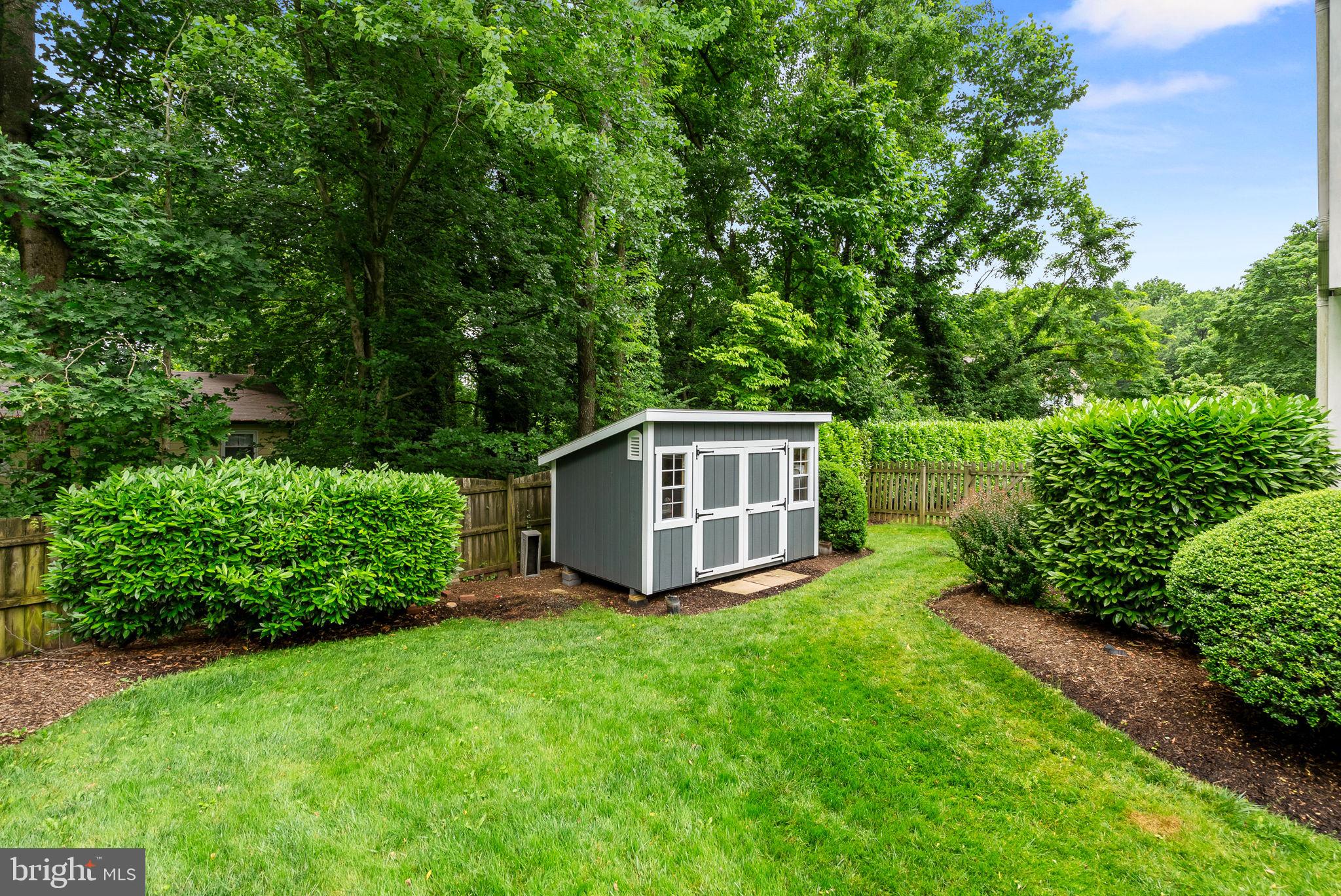 10394 Adel Road Oakton, VA 22124 - Photo 55 of 57