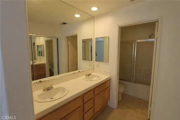 $3,800 | 8460 East Tioga Way, Anaheim, CA 92808