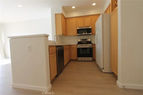 $3,800 | 8460 East Tioga Way, Anaheim, CA 92808