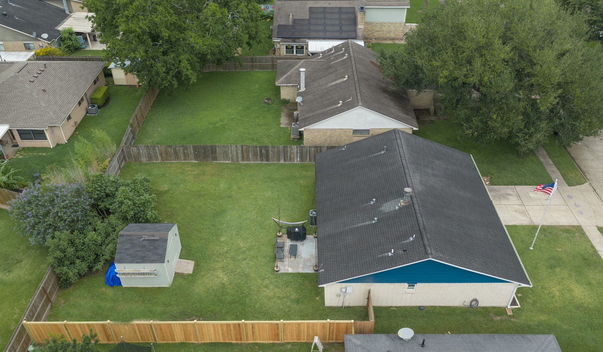 10 Wagon Ln Loop Angleton, TX 77515 - Photo 22 of 32