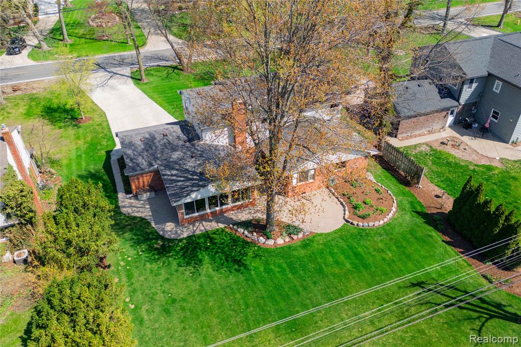 7611 Ferry Road Grosse Ile, MI 48138 - Photo 10 of 51