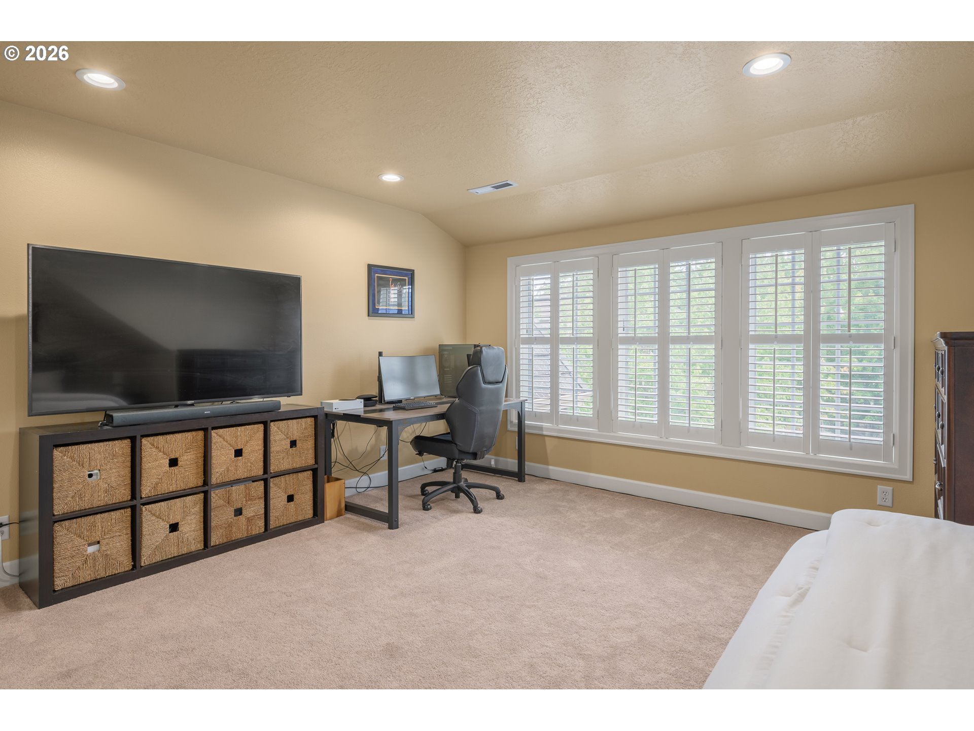 1184 Cedar Ridge Drive Eugene, OR 97401 - Photo 39 of 48 Gallery Image 39