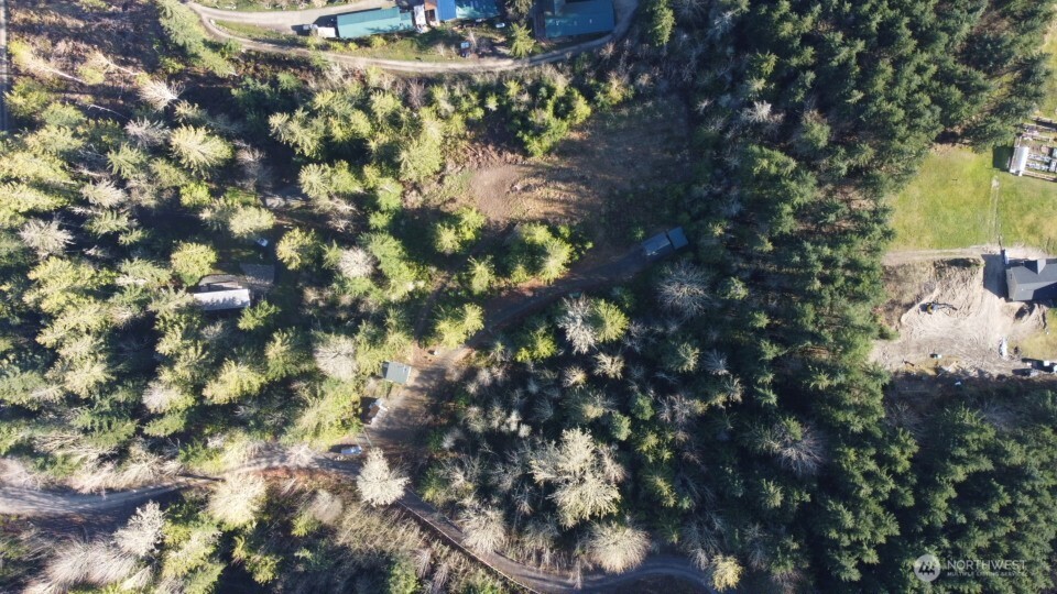 445 Watershed Road Port Angeles, WA 98362 - Photo 6 of 30