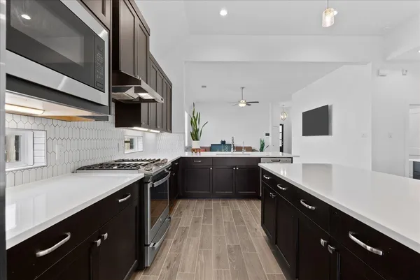 $420,000 | 12115 Hollow Marsh Drive, Santa Fe, TX 77510