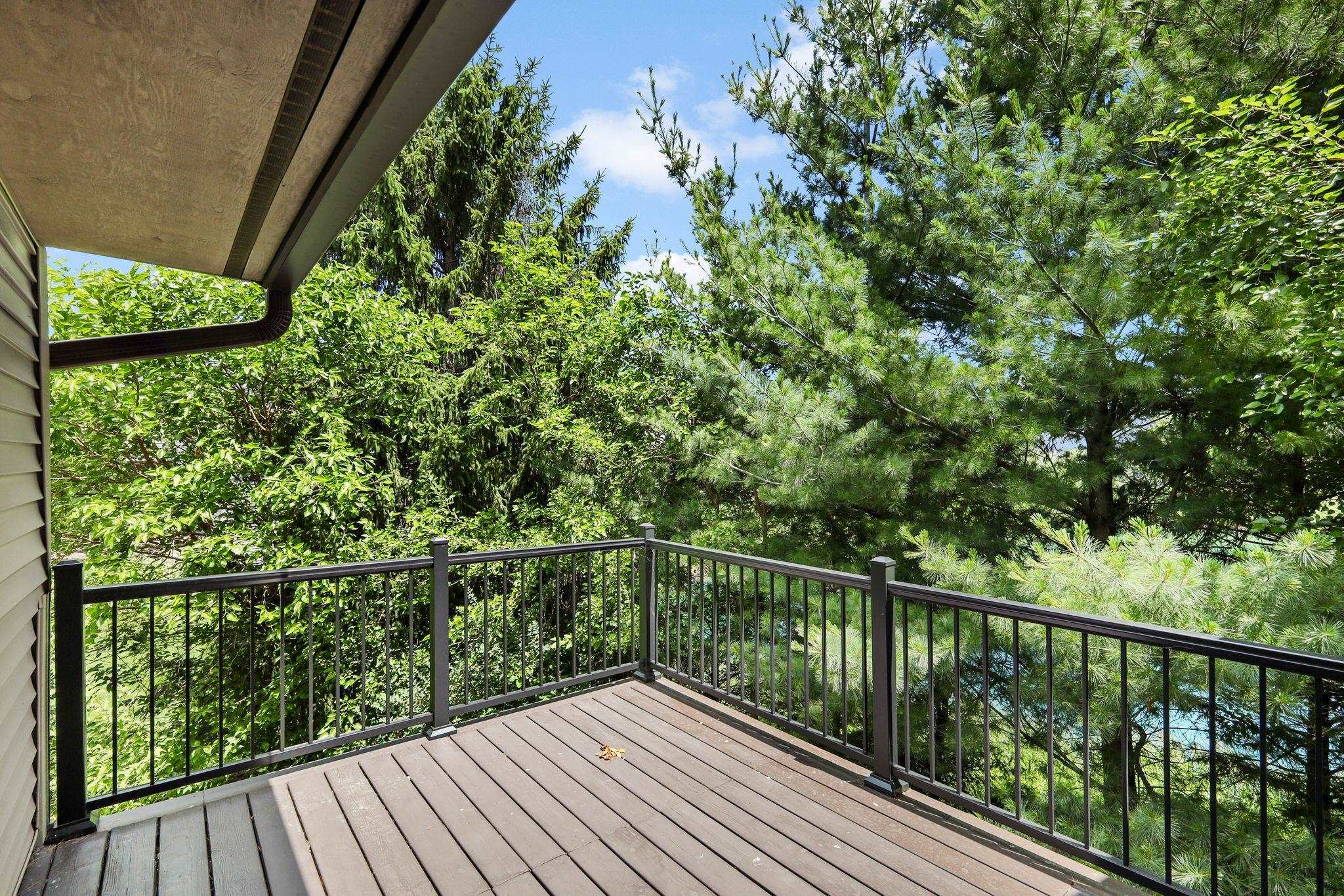 151 Ponwood Circle Madison, WI 53717 - Photo 18 of 48