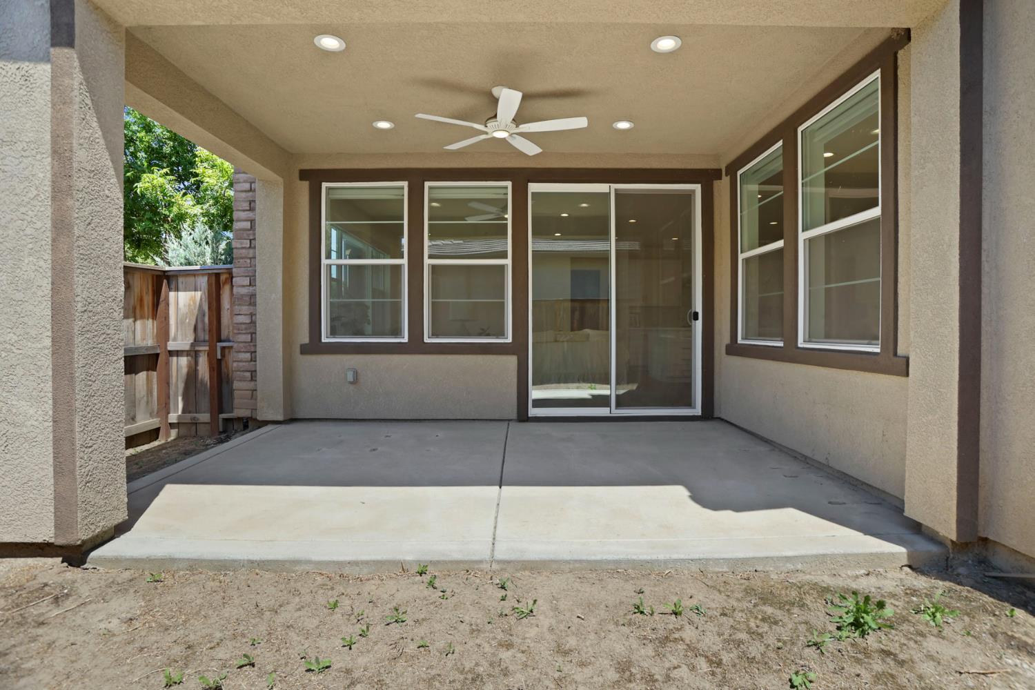 803 Riva Court Lodi, CA 95242 - Photo 33 of 37