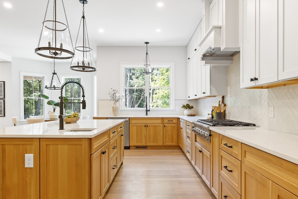 32 Pemberton Road Wayland, MA 01778 - Photo 11 of 42 Gallery Image 11
