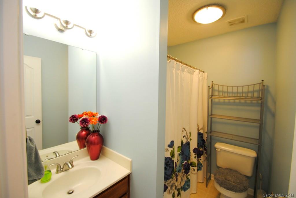 5550 Mt Mansfield Road Charlotte, NC 28278 - Photo 20 of 23