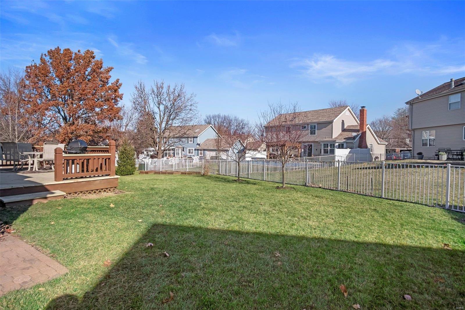 7 Connemara Road St. Peters, MO 63376 - Photo 36 of 40