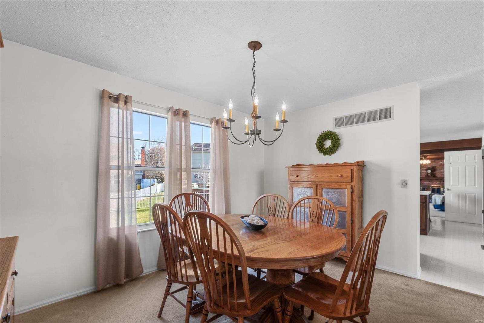 7 Connemara Road St. Peters, MO 63376 - Photo 10 of 40