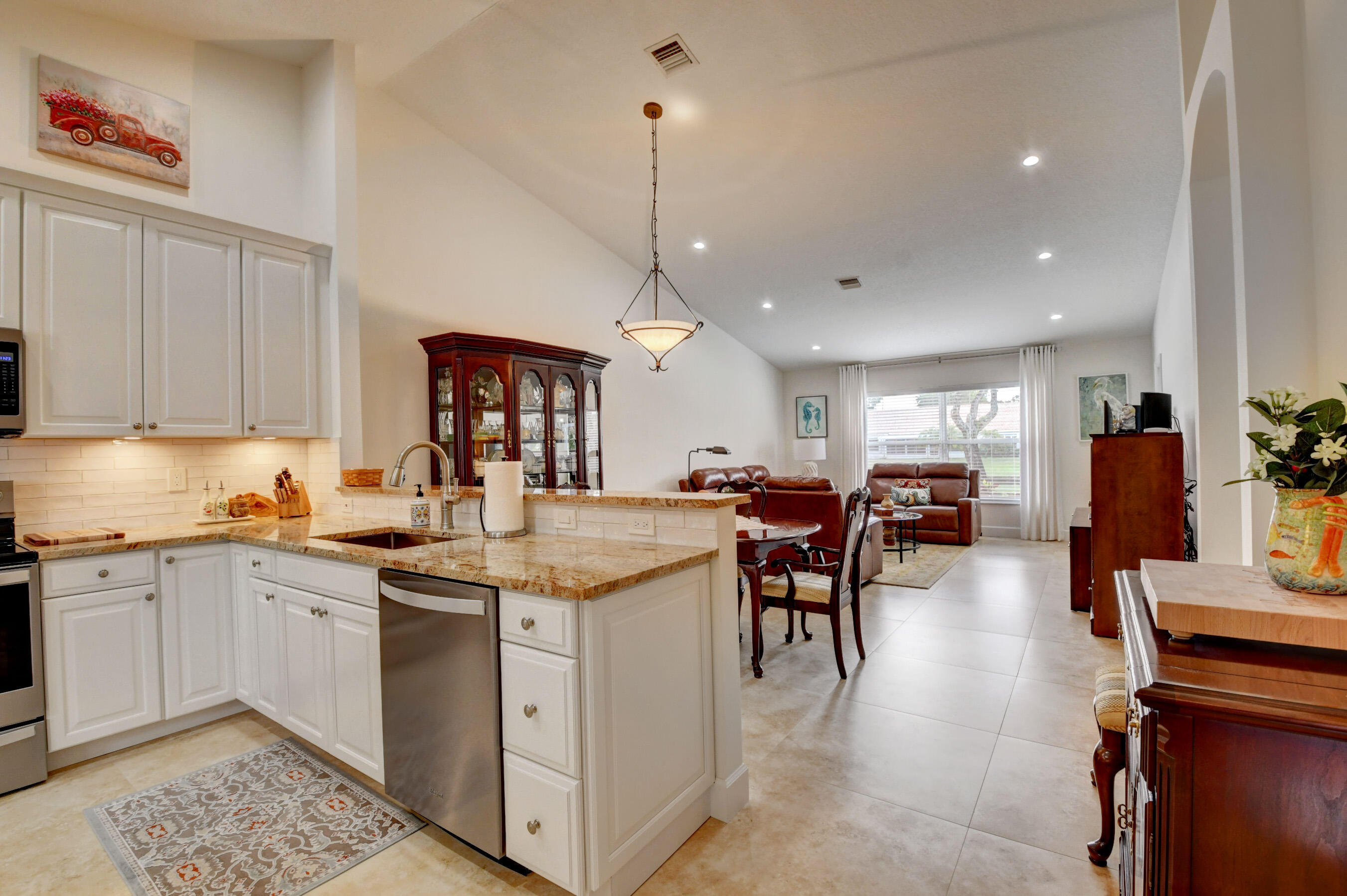 6086 Heliconia Road Delray Beach, FL 33484 - Photo 5 of 65 DSC_3304_5_6_7_8