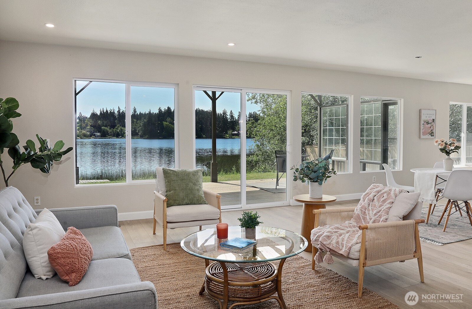 4249 Timberline Road Clinton, WA 98236 - Photo 6 of 40 Gallery Image 6