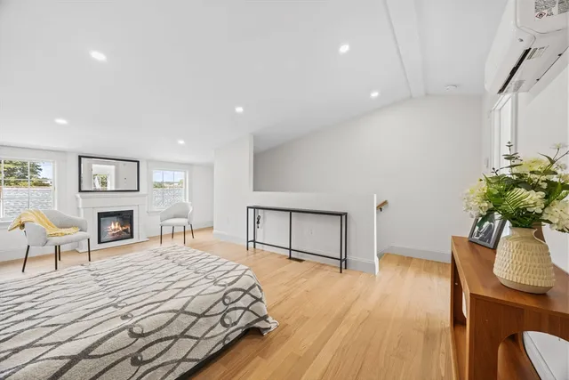 $639,900 | 9 Swan Street, Unit 2, Beverly, MA 01915