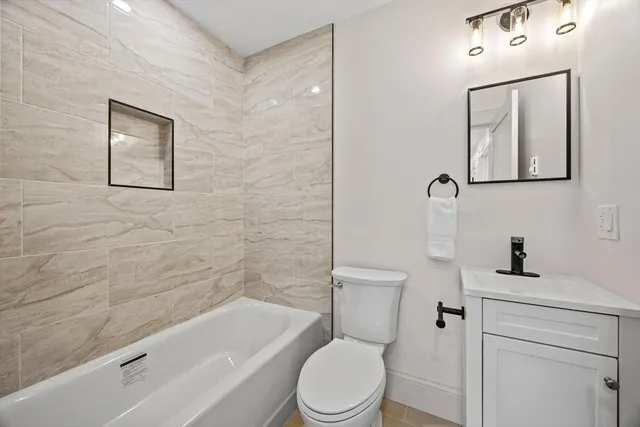 $639,900 | 9 Swan Street, Unit 2, Beverly, MA 01915