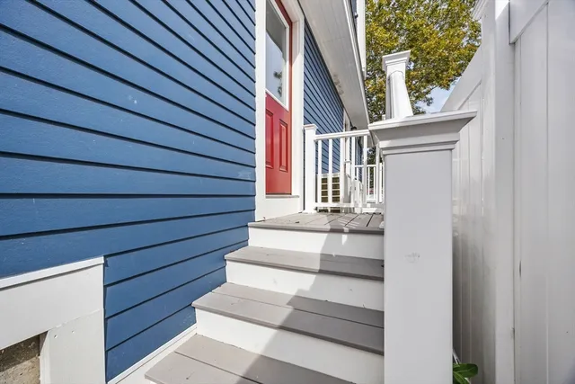 $639,900 | 9 Swan Street, Unit 2, Beverly, MA 01915