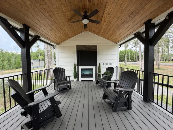 $199,900 | 112 Pine Grove Lane, Dover, TN 37058