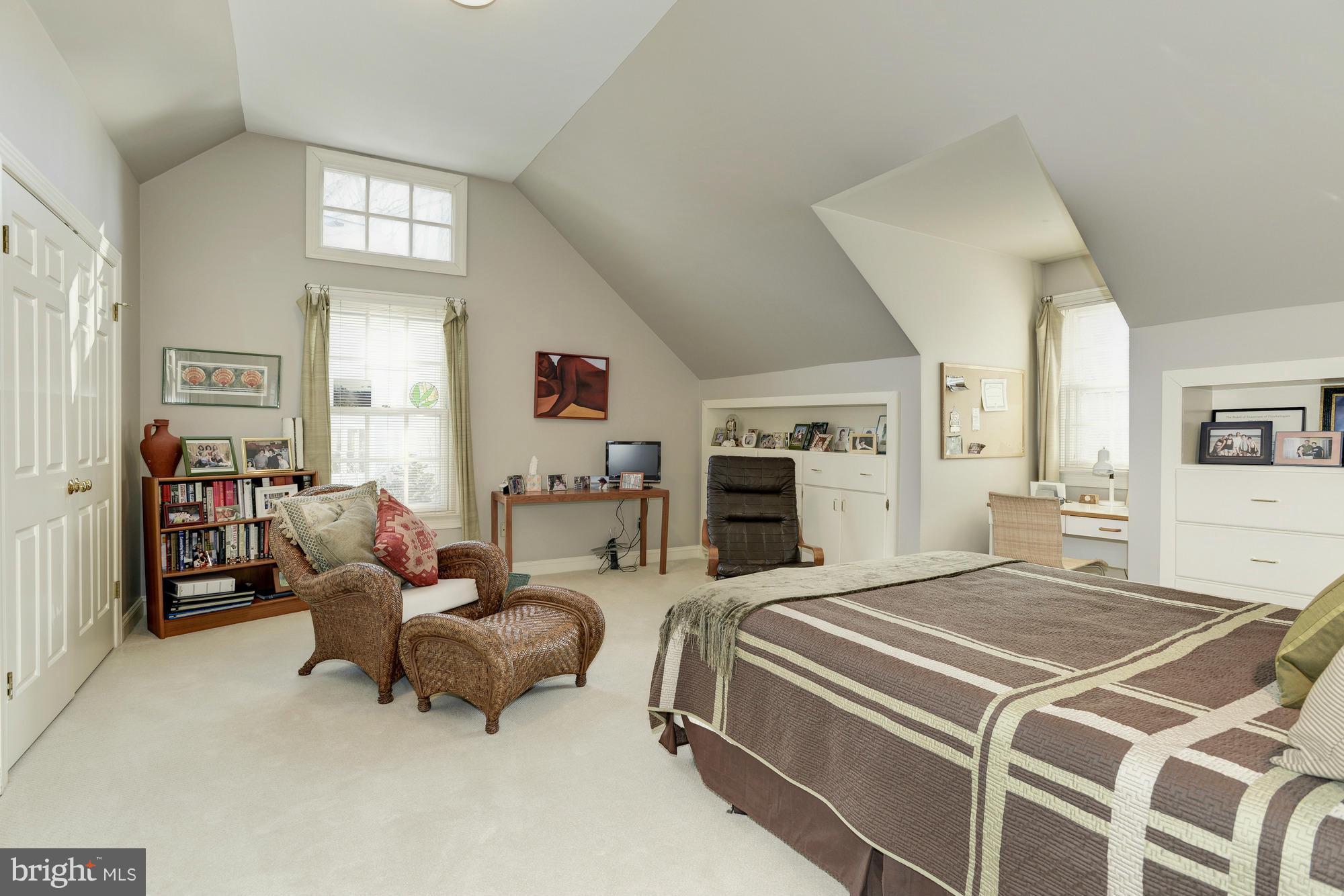 6207 Winnebago Road Bethesda, MD 20816 - Photo 14 of 19 Fourth Bedroom