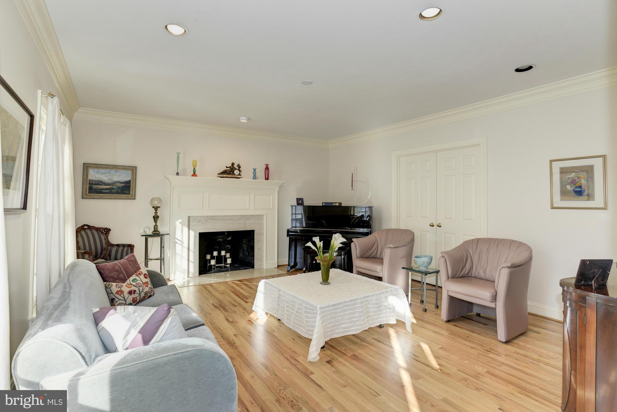 6207 Winnebago Road Bethesda, MD 20816 - Photo 8 of 19 Formal Living Room