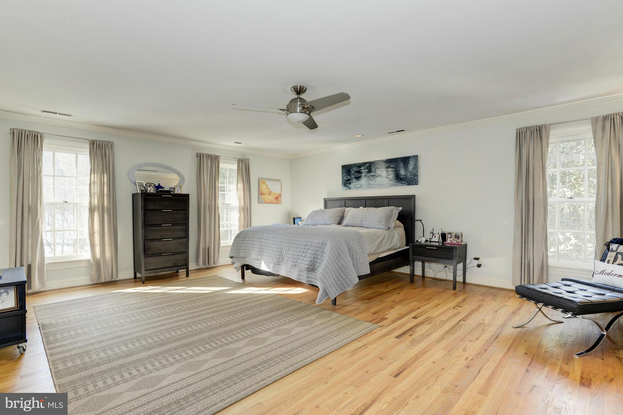 6207 Winnebago Road Bethesda, MD 20816 - Photo 9 of 19 Master Suite