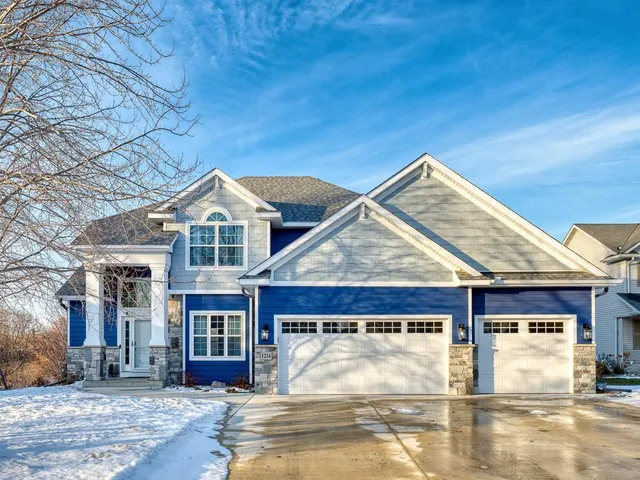 $550,000 | 1234 Windmill Creek North, Waconia, MN 55387
