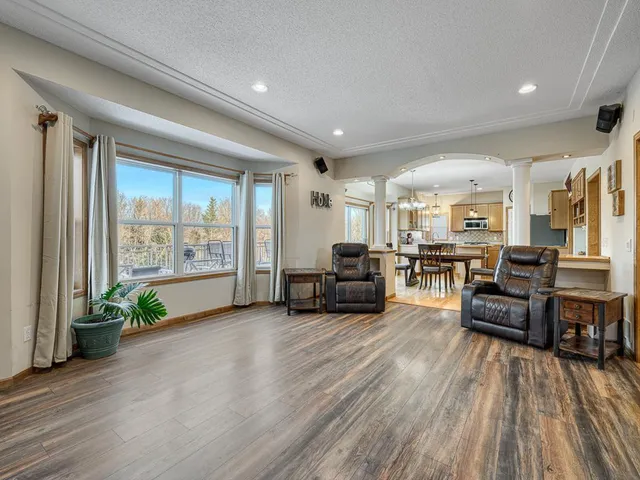 $550,000 | 1234 Windmill Creek North, Waconia, MN 55387