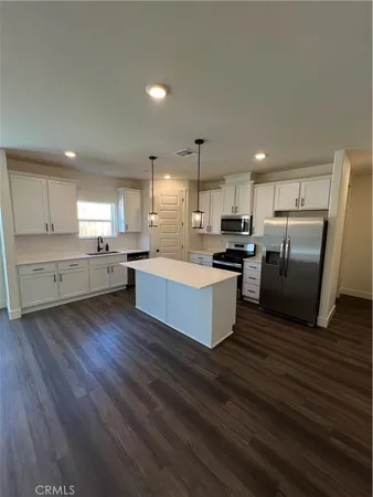 $2,700 | 9110 Winding Stream Avenue, Bakersfield, CA 93311