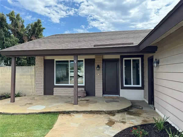 $1,099,000 | 4932 Gainsport Circle, Irvine, CA 92604