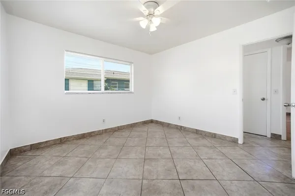 $1,250 | 4956 Viceroy Street, Unit 2, Cape Coral, FL 33904