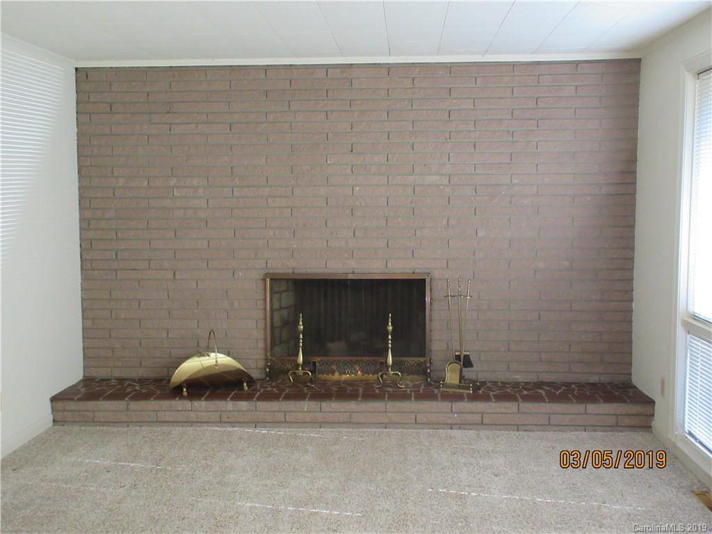 220 Providence Road Asheville, NC 28806 - Photo 12 of 25 Gallery Image 12