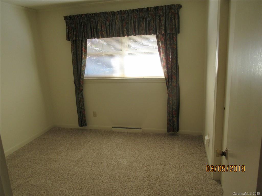 220 Providence Road Asheville, NC 28806 - Photo 14 of 25 Gallery Image 14