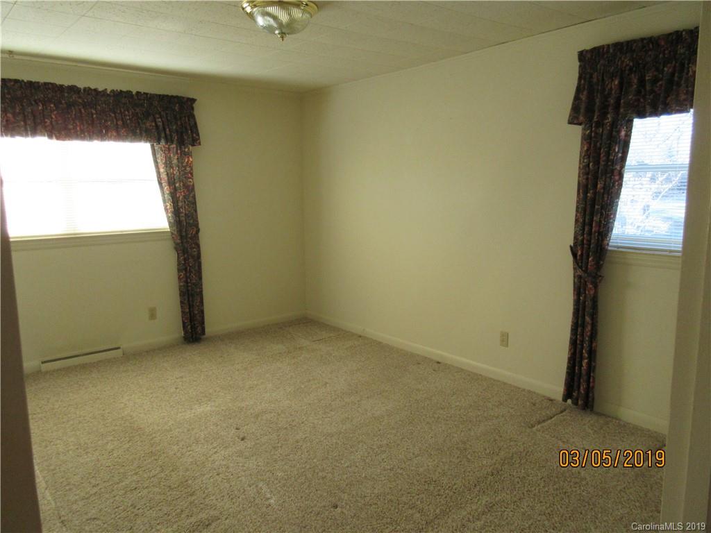 220 Providence Road Asheville, NC 28806 - Photo 17 of 25 Gallery Image 17