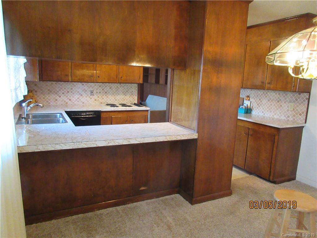 220 Providence Road Asheville, NC 28806 - Photo 3 of 25 Gallery Image 3