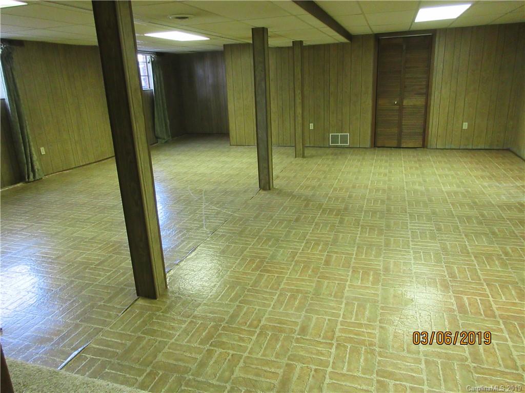 220 Providence Road Asheville, NC 28806 - Photo 21 of 25 Gallery Image 21